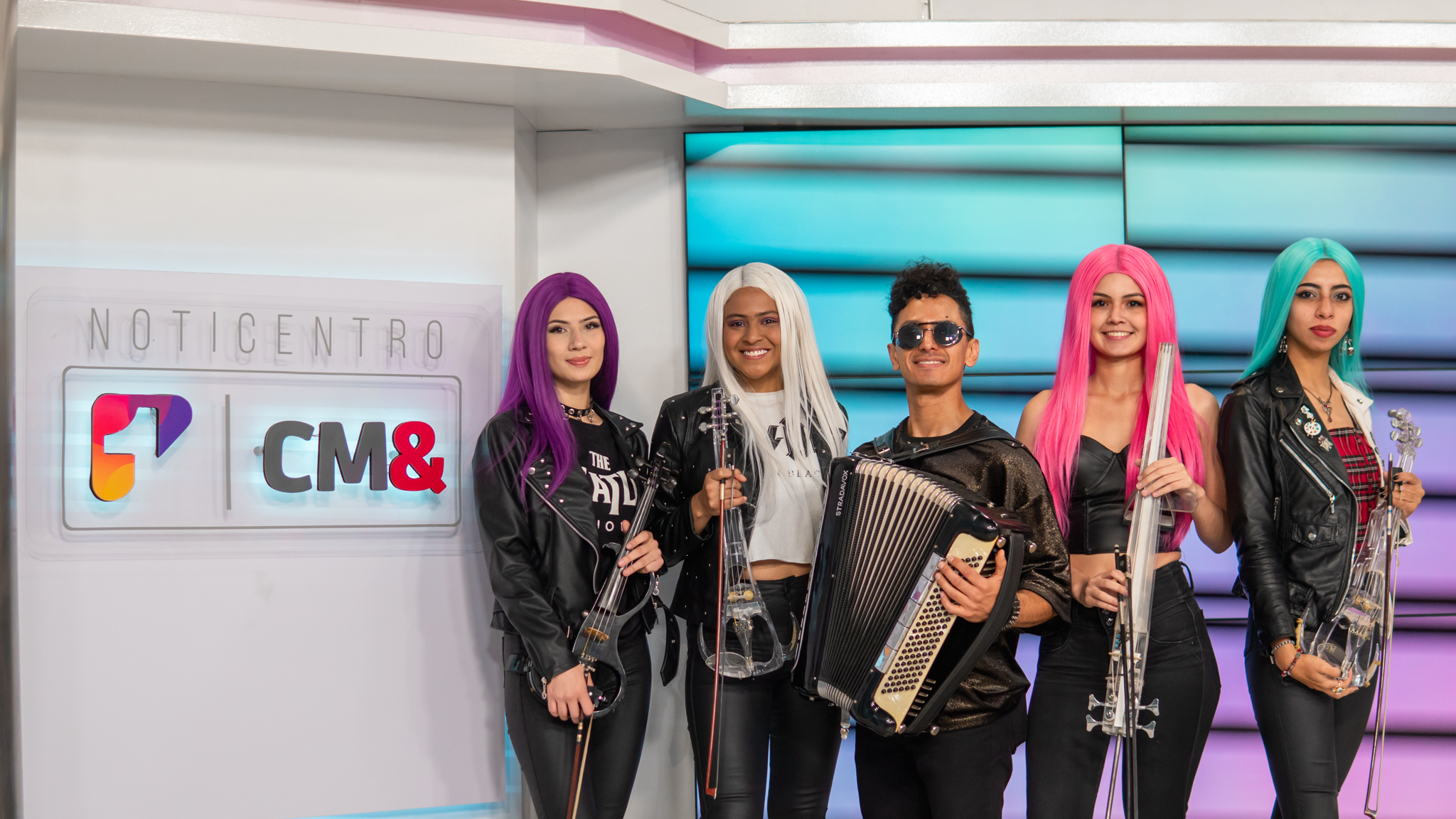 Jay Maya on Caracol Television